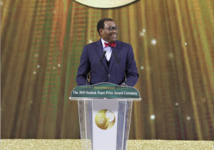 Ph: DR-: Akinwumi Adesina, lauréat du Prix Sunhak de la paix 2019 à Séoul en Corée du Sud